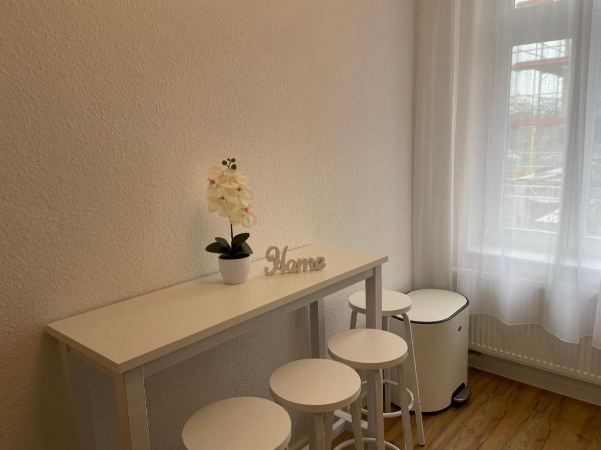 Lucky Stays Ls07 - Vollausstattung - Zentrum - Aufzug - Grosse Kueche - 2 Zimmer - Smart-Tv マクデブルク エクステリア 写真