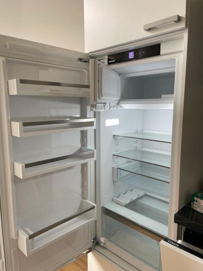 Lucky Stays Ls07 - Vollausstattung - Zentrum - Aufzug - Grosse Kueche - 2 Zimmer - Smart-Tv マクデブルク エクステリア 写真